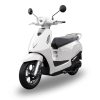 Xe máy điện VinFast EVO Grand trắng ngọc trai