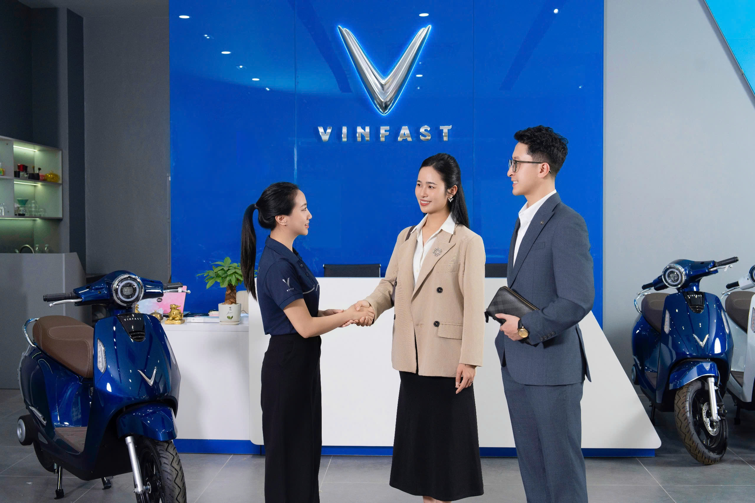 dịch vụ cứu hộ lưu động xe máy điện vinfast